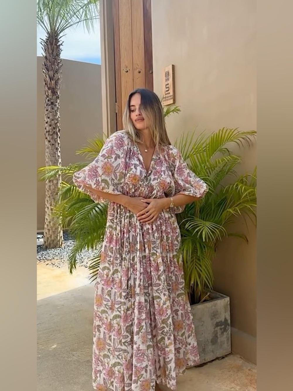 Kyra maxi dress in Fuchsia Bloom
